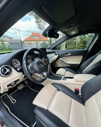 Mercedes-Benz GLA cena 125000 przebieg: 114280, rok produkcji 2016 z Legionowo małe 106